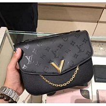 二手 LV N63032 咖啡色棋盤格 M61276 三件式 信封式 斜背包 手拿包 N63106 白棋盤格 歷史價格詳細信息