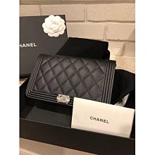 CHANEL Boy Chanel 荔枝皮革仿舊銀鍊WOC(黑色)_展示品 CH14000130 歷史價格詳細信息