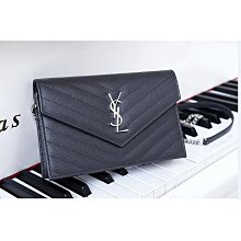 YSL 黑全皮金字Logo 山形紋 流蘇相機包 斜背包 肩背包 超美 超新 割愛26800尺寸22X16X6 cm ❤️❤️❤️快搶➕1❤️ 歷史價格詳細信息