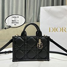 正品DIOR 迪奧 CD Diamond 卡夾 卡包 卡套 信用卡包 2ESCH135DCO_H42E 實拍 歷史價格詳細信息