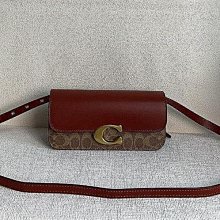 COACH CR131 Pace 經典印花翻蓋斜背方包/郵差包.駝/咖 歷史價格詳細信息