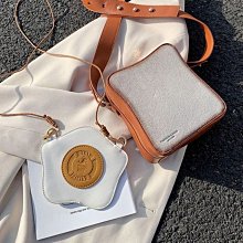 【東東】W1TR髒衣簍家用壁掛可摺疊髒衣籃衛生間放髒衣服收納筐浴室洗衣收 歷史價格詳細信息