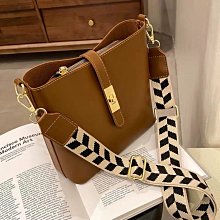 Baby時尚著衣．Q SEXY服飾 超時尚必備百褶風琴款大包包購物包 現+預 歷史價格詳細信息