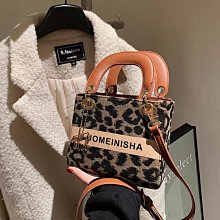 Baby時尚著衣．Q SEXY服飾 超時尚必備百褶風琴款大包包購物包 現+預 歷史價格詳細信息