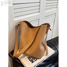 []包包女23新款蛇頭包小ck鏈條包單肩斜挎小包 YN0U 歷史價格詳細信息