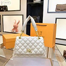 小香風菱格包 歷史價格詳細信息