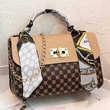 女生包包 女士包 2022新款潮流時尚純色菱格繡花單肩斜挎包 手機包 斜背包 肩背包 歷史價格詳細信息