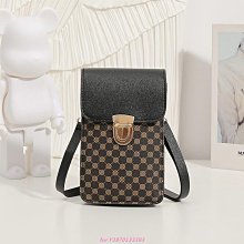 秋冬休閒小包包女2024新款斜挎簡約ins復古網紅流行郵差包小方包-李李 韓國女裝 歷史價格詳細信息