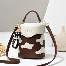 復古小眾設計橢圓祖母綠寶石花朵鑲鑽精緻百搭高級感開口戒指 歷史價格詳細信息