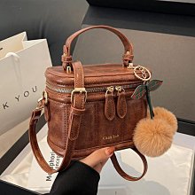 女包韓版新款斜背包女士復古百搭斜背包女多隔層手機包女小包潮批發-李李 韓國女裝 歷史價格詳細信息