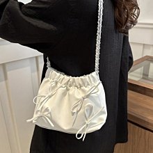 韓國最新款 簡約款 刺繡微笑笑臉編織包 流蘇 水桶包 菜籃子包 歷史價格詳細信息