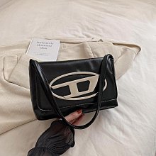 質感辣妹包包拉鍊女包新款時尚百搭單肩手提包小眾新月包單肩腋下女包B0309 JTB海綿包.女2023春夏新款雲朵包-包沒煩惱 歷史價格詳細信息