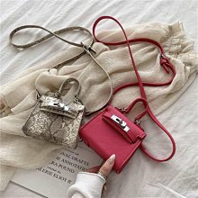 輕奢斜挎小包菱格包包女2023秋季新款時尚真皮節日送禮高級感女包 歷史價格詳細信息