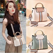 三層斜挎小包包女2023新款時尚軟皮中年媽媽包百搭單肩小挎包揹包 歷史價格詳細信息