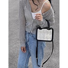 新款小眾撞色毛呢圓桶水桶包復古優雅格紋單肩包潮韓版可愛斜揹包 歷史價格詳細信息