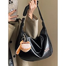 小眾腋下百搭單肩包包女秋冬2023新款爆款水桶包高級感斜挎包小包 歷史價格詳細信息