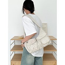 韓國多口袋款真皮＋尼龍布菱格紋側肩包/斜背包～預購    黑色    綠色 歷史價格詳細信息