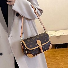 法棍腋下包2024春夏新款高級感復古真皮女包包小眾設計單肩斜挎包-zero潮流屋 歷史價格詳細信息