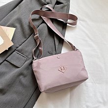 韓版尼龍手機包女2024新款休閒單肩斜挎小包輕便時尚手拎圓筒包 歷史價格詳細信息