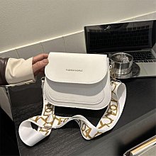 女裝 今年流行極簡風高級感針織兩件套裙秋季無袖圓領背心上衣+半身裙 歷史價格詳細信息