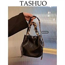 女包包質感菱格水桶包網紅洋氣單肩包女2021新款高級小眾時尚斜挎包水桶包 流行 精品 歷史價格詳細信息