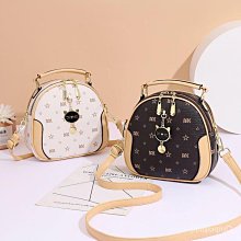 韓版百搭高級感大容量成熟手提包包女新款潮網紅ins單肩斜挎女生便宜小包包精品側肩背包斜背包手提包防水包包ins熱門斜背包-李李 韓國女裝 歷史價格詳細信息