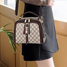 法式復古女士小眾獨特設計小包包2023早秋新款高級質感斜挎手提包 歷史價格詳細信息