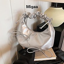 小眾設計高級質感暗黑色復古辣妹圓筒包甜酷少女手提包包斜跨包女 歷史價格詳細信息