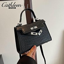 高級感洋氣小眾設計包包女2023新款流行爆款斜挎包單肩腋下半月包 歷史價格詳細信息