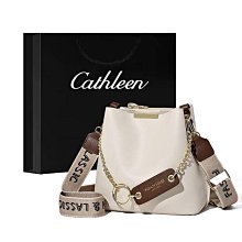 熱銷 新款高級感小包包女百搭斜挎包女小眾通勤單肩腋下包 可開發票 歷史價格詳細信息