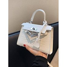 白色斜挎郵差包大學生上課包大容量包包女斜背包新款秋冬大容量單肩郵差包小眾pu軟皮腋下雲朵包-李李 韓國女裝 歷史價格詳細信息