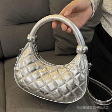 韓版2024新款手提銀色亮片包百搭時尚小託特包時髦鏈條斜挎包女 歷史價格詳細信息