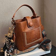 高級感包包女新款時尚單肩腋下包洋氣質感百搭斜挎小方包-悅享樂購滿599免運 歷史價格詳細信息