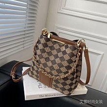 新款2024女豹紋緞面v領吊帶露背連衣裙性感辣妹修身長裙 歷史價格詳細信息