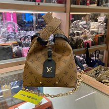 ☆最愛二手精品☆ DIOR SADDLE 全新藍色老花帆布馬鞍金釦釦子短夾皮夾卡片夾 S5611CTZQ XG7361 C4417 歷史價格詳細信息