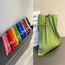 韓國糖果純色條紋襪-多色任選 歷史價格詳細信息