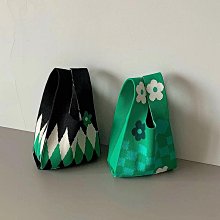 現貨 針織包 小白兔幾 針織毛線包泰國編織彩虹包彩色條紋單肩斜挎包肩帶布包 歷史價格詳細信息