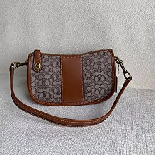COACH CM504 Bandit 豹紋印花迷你翻蓋斜背包.黑邊 歷史價格詳細信息