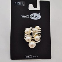 【飾界美~殺很大】歐美品牌 21 twentyone 黑寶石超閃造型手環~最後一只現貨下標即售 歷史價格詳細信息