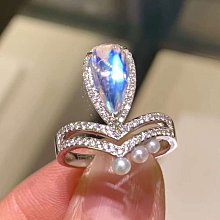 ❤妙玉生花優品購❤80201色標稀有色，金字塔頂端的配色.5.8mm 重27.1g 歷史價格詳細信息