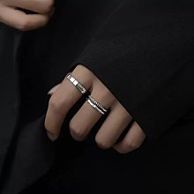 S925銀男女式戒指個性簡約光面開口戒指指環潮流情侶對戒子J3542-哈囉好物 歷史價格詳細信息