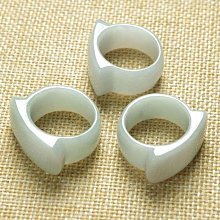 翡翠戒指女男小眾設計自律戒指圈老山檀戒圈玉石情侶對戒玉戒指 歷史價格詳細信息