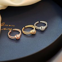 戒指網紅奢華閃鉆戒指女士年新款潮時尚個性高級感小眾設計食指戒 歷史價格詳細信息