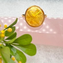 佛教七寶之一~辟邪化煞~改善血液~緩解疼痛~天然雞油黃蜜蠟蛋面四爪鑲戒指 925銀活圍戒托 歷史價格詳細信息