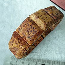 仔仔現貨批發J14327【越南天然黃土沉香木17mm 38.7g《可沉水》菩薩沉】＊居家系列 歷史價格詳細信息