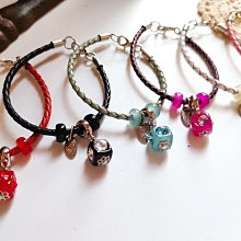 Navy 布藝手作 ☆ 韓國 品牌  Rena chris 秀氣甜美蝴蝶結球球彈簧夾 歷史價格詳細信息