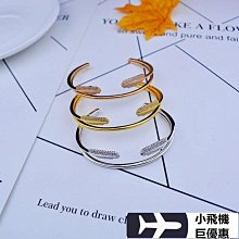 ??熱賣?? 羽球拍手膠 羽球握把布 龍骨覆膜防滑吸汗 減震帶網拍 魚竿打孔防滑透氣纏繞帶 歷史價格詳細信息