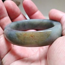和闐玉青花籽料手鐲，鐲子墨色特別好看肉質也細，就跟墨汁一樣，1926 歷史價格詳細信息