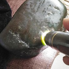 籽料 滿雕 山水 帶黃皮 不玩了 低出 看好了詢價 手把件1041 歷史價格詳細信息