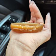 和闐玉手鐲，新疆且末糖白，白度很好，油性非常足。35268 歷史價格詳細信息